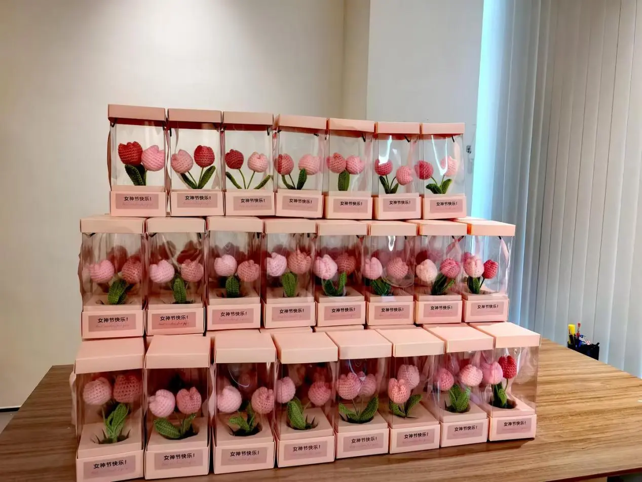 Ang Quangong Machinery Co., Ltd. ay nagdaraos ng mga nakakabagbag-damdaming aktibidad upang ipagdiwang ang Araw ng Kababaihan, na nagbibigay pugay sa 