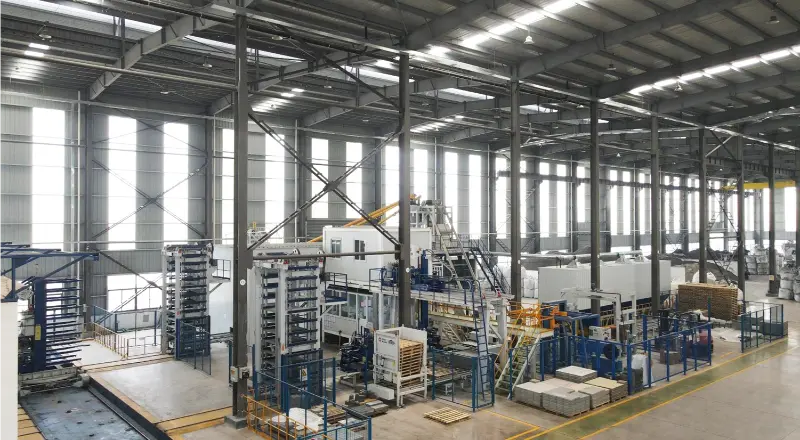 Ganap na Awtomatikong Brick Making Machine kumpara sa Manwal na Brick Machine: Mas Mahusay, Mas Mababang Gastos sa Paggawa, Mas Magandang Kalidad